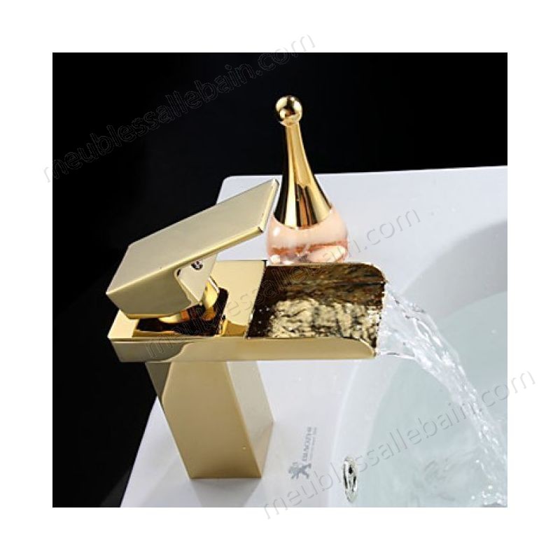 Prix Compétitif Robinet d'évier cascade avec mitigeur, style traditionnel et finition dorée - -2