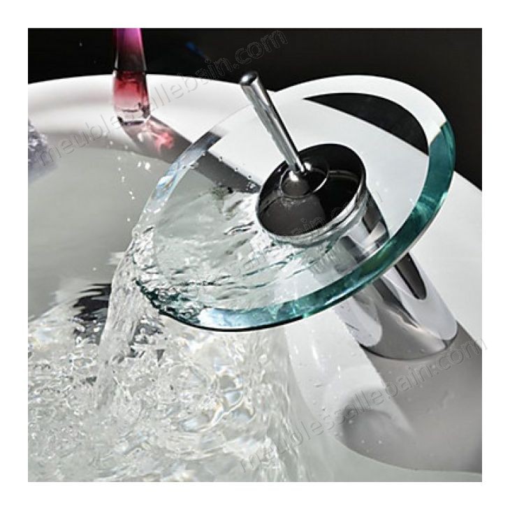 Prix Compétitif Robinet de lavabo à bassin verseur rond en verre, un robinet de style moderne avec unique poignée - -0