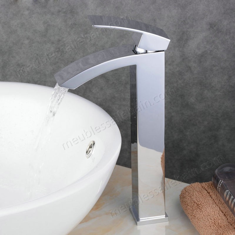 Prix Compétitif Robinet lavabo surélevé contemporain à bec oblique en chromé poli - -0