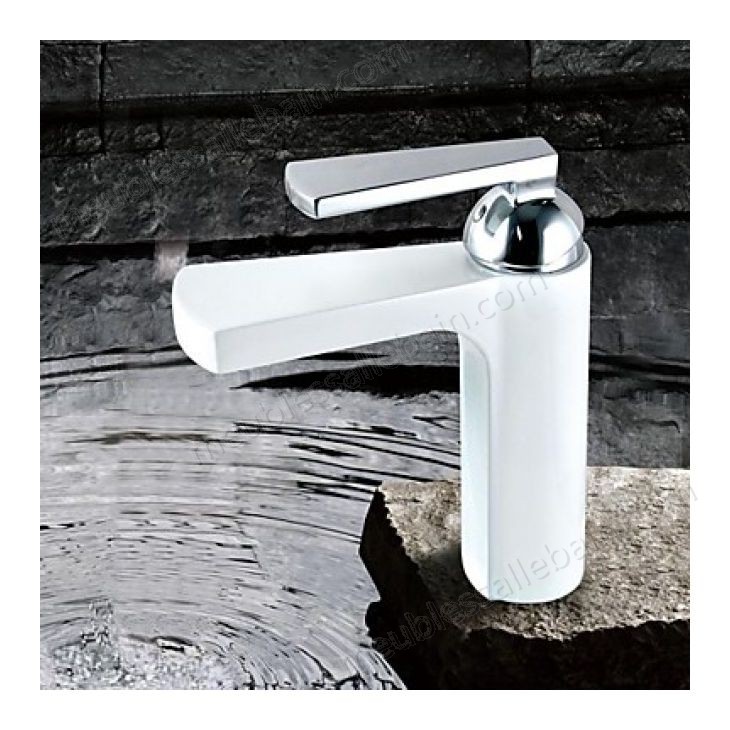 Prix Compétitif Robinet d'évier mitigeur peint en blanc, un robinet à poignée unique et style contemporain - -0